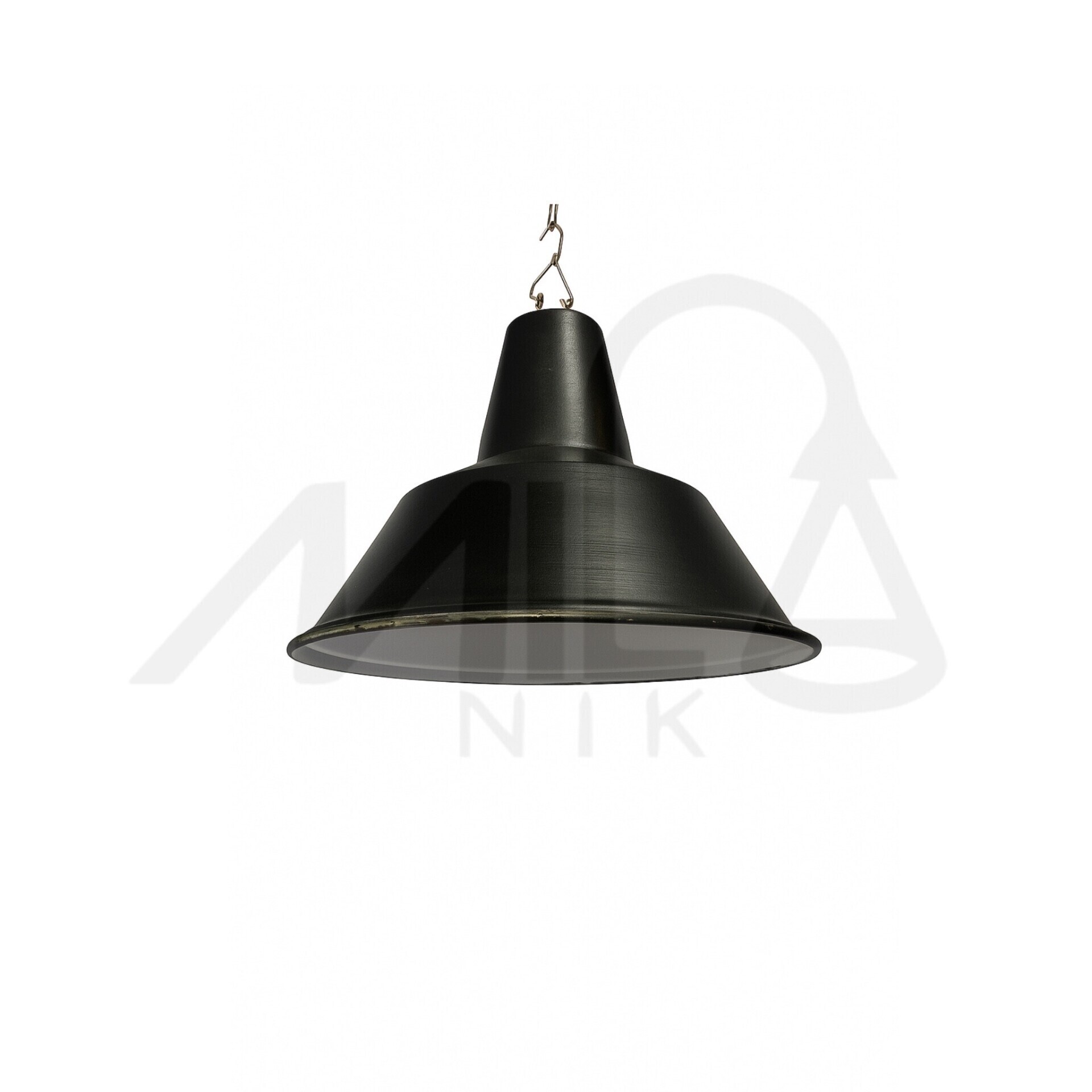  چراغ آویز قیفی مشکی با طراحی صنعتی مناسب فضاهای مدرن و کلاسیک 